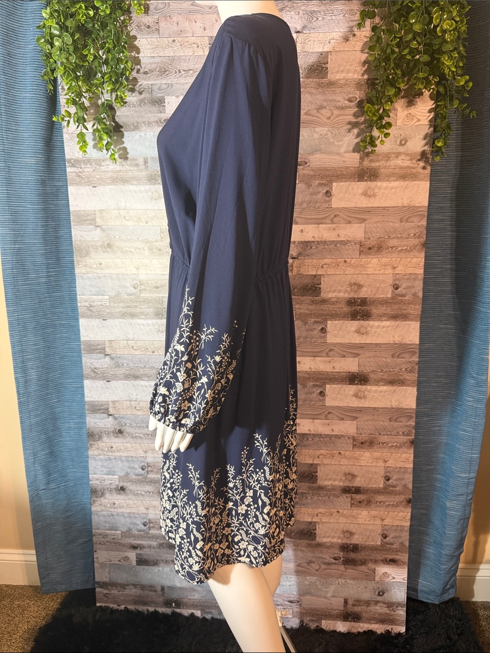 Old Navy Floral-Trim Long Sleeve Dress - Picture 2 of 7